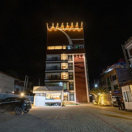 Hotel Palm International Butwāl Kültér fotó