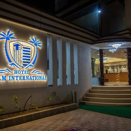 Hotel Palm International Butwāl Kültér fotó